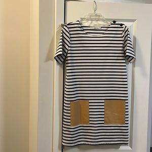 Boutique striped dress with tan leather pockets
